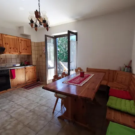 Casa Elisabetta דירה פייבה די לדרו